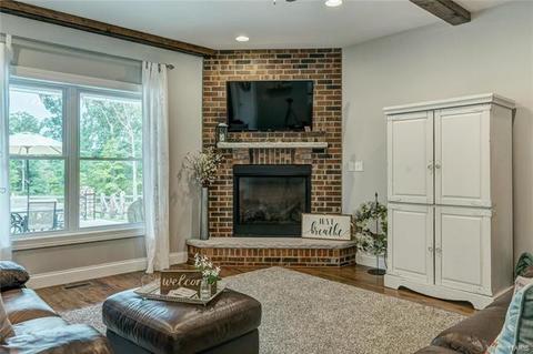 100 Norfork Ct, Defiance, MO 63341 photo 9