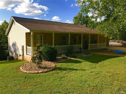 3275 Hackamore Ln, Festus, MO 63028 photo 1