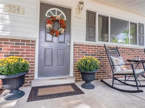 254 Ramsey Ln, Ballwin, MO 63021 photo 3