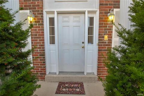 705 Thornridge Pl, O'fallon, MO 63368 photo 2