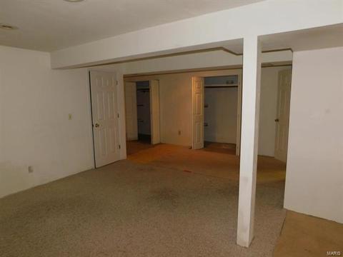 32 W Ofallon Dr, O'fallon, MO 63366 photo 15