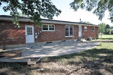 614 Peruque Dr, O'fallon, MO 63366 photo 15