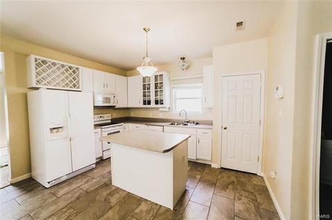 322 Hawks View Dr, O'fallon, MO 63368 photo 12