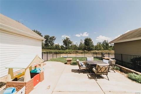 322 Hawks View Dr, O'fallon, MO 63368 photo 35