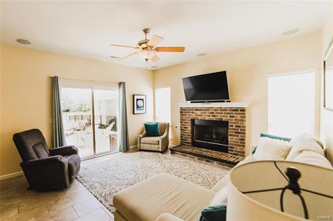 322 Hawks View Dr, O'fallon, MO 63368 photo 10