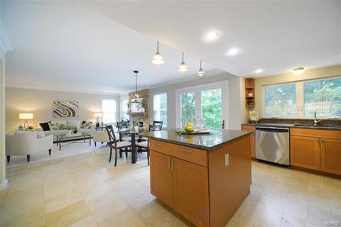 2536 Maple Xing, Wildwood, MO 63011 photo 12