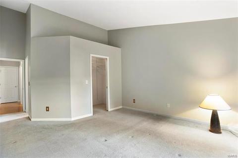 1852 Strawberry Rdg, Ballwin, MO 63021 photo 25