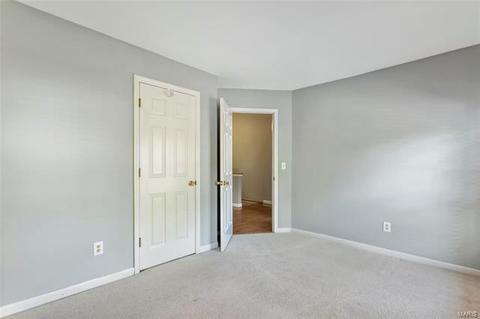 1852 Strawberry Rdg, Ballwin, MO 63021 photo 6