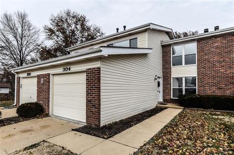 304 Fox Village Ct, Ballwin, MO 63021 photo 1
