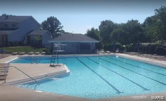 304 Fox Village Ct, Ballwin, MO 63021 photo 28