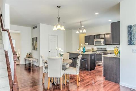 14482 Sunset Frst, Ballwin, MO 63011 photo 20