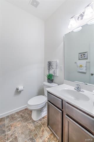14482 Sunset Frst, Ballwin, MO 63011 photo 22