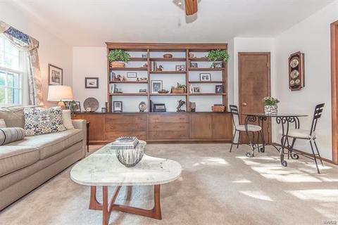 325 Nantucket, Ballwin, MO 63011 photo 9