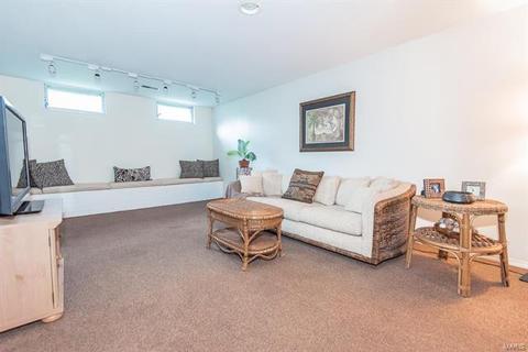 325 Nantucket, Ballwin, MO 63011 photo 21