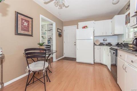 325 Nantucket, Ballwin, MO 63011 photo 13