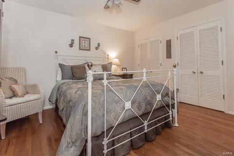 325 Nantucket, Ballwin, MO 63011 photo 14