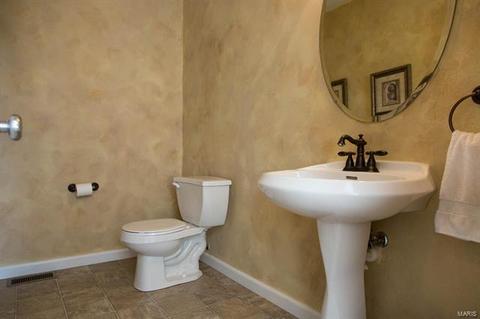 8076 Glen Arbor Dr, Lake Saint Louis, MO 63367 photo 18