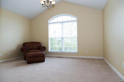 8076 Glen Arbor Dr, Lake Saint Louis, MO 63367 photo 5
