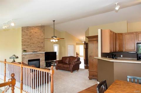 8076 Glen Arbor Dr, Lake Saint Louis, MO 63367 photo 12