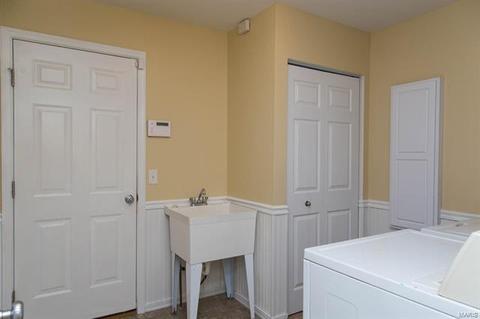 8076 Glen Arbor Dr, Lake Saint Louis, MO 63367 photo 17
