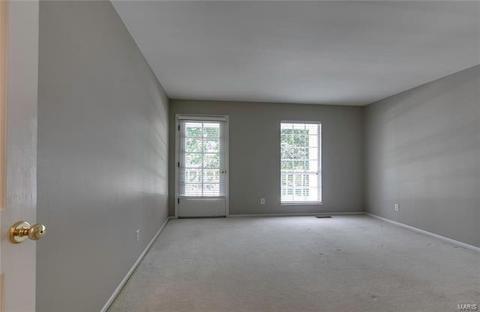 647 Golfview Dr, Ballwin, MO 63011 photo 23