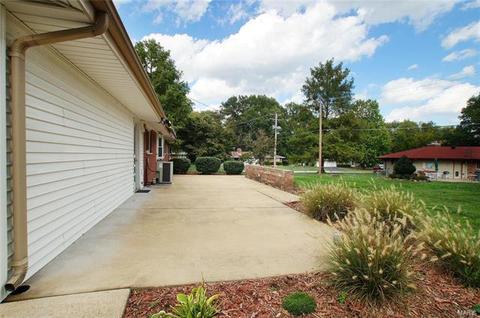 127 Romine Cir, Ballwin, MO 63011 photo 24