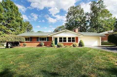 127 Romine Cir, Ballwin, MO 63011 photo 1