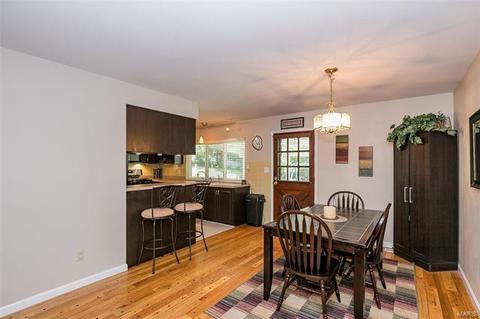 254 Cedar Village Ct, Ballwin, MO 63021 photo 8