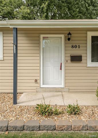 801 Saint Matthew Ave, O'fallon, MO 63366 photo 4