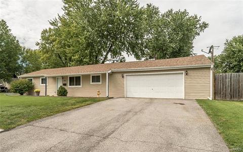 801 Saint Matthew Ave, O'fallon, MO 63366 photo 3