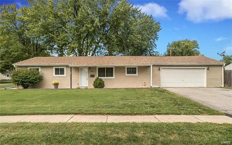 801 Saint Matthew Ave, O'fallon, MO 63366 photo 1