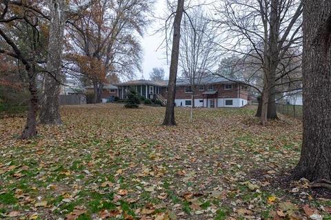 127 Smith Dr, Ballwin, MO 63011 photo 25