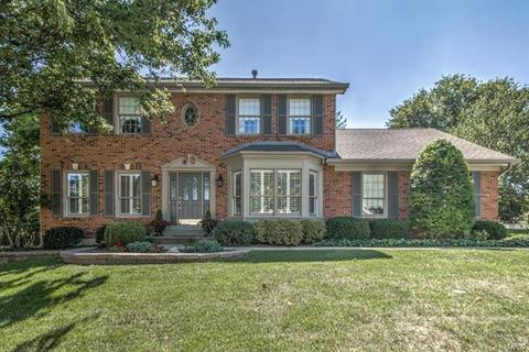 940 Lynwood Forest Dr, Manchester, MO 63021 photo 1
