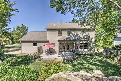 940 Lynwood Forest Dr, Manchester, MO 63021 photo 3