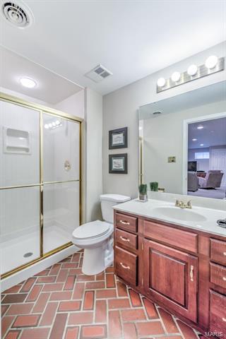 940 Lynwood Forest Dr, Manchester, MO 63021 photo 24