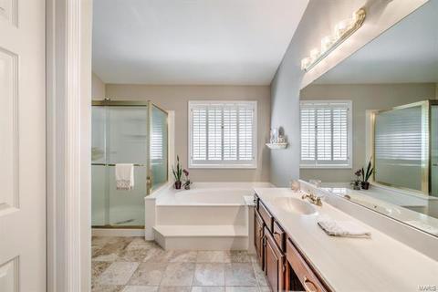 940 Lynwood Forest Dr, Manchester, MO 63021 photo 18