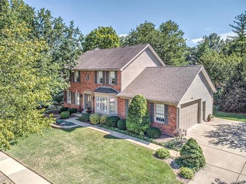940 Lynwood Forest Dr, Manchester, MO 63021 photo 2