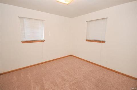 3519 Dixie Dr, Saint Ann, MO 63074 photo 16