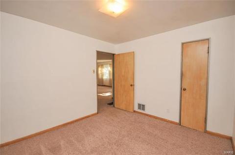 3519 Dixie Dr, Saint Ann, MO 63074 photo 15