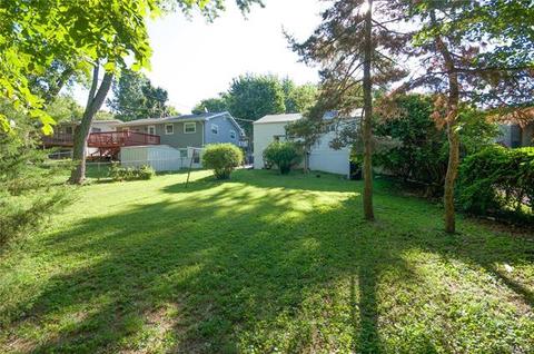 3519 Dixie Dr, Saint Ann, MO 63074 photo 6