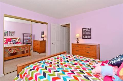 814 Westrun Dr, Ballwin, MO 63021 photo 26