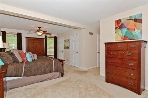 814 Westrun Dr, Ballwin, MO 63021 photo 21
