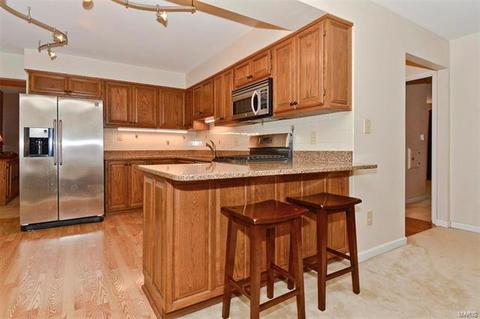 814 Westrun Dr, Ballwin, MO 63021 photo 15
