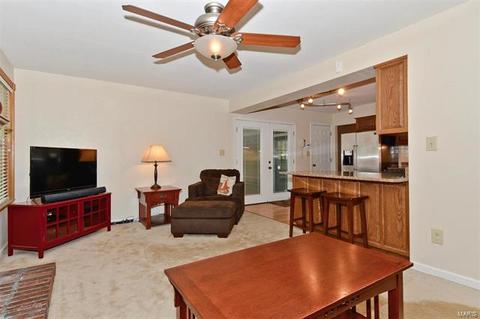 814 Westrun Dr, Ballwin, MO 63021 photo 19