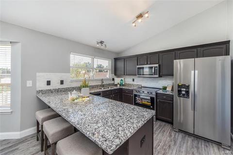 1208 Sunset Grn, O'fallon, MO 63366 photo 9