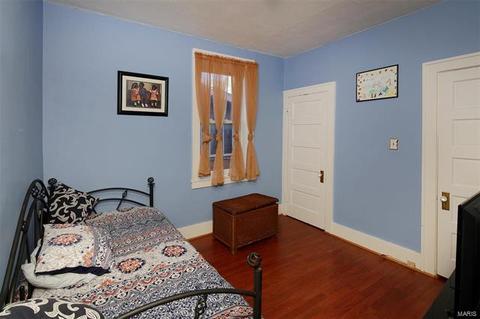 4744 Sigel Ave, Saint Louis, MO 63116 photo 9