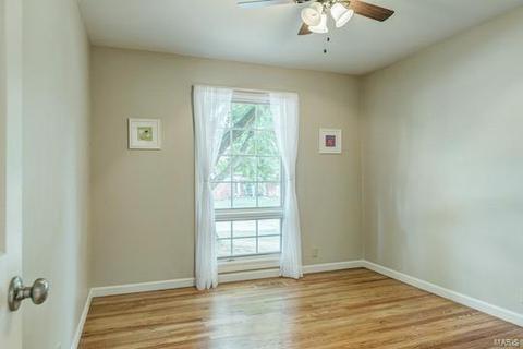 345 Meadowbrook Dr, Ballwin, MO 63011 photo 20