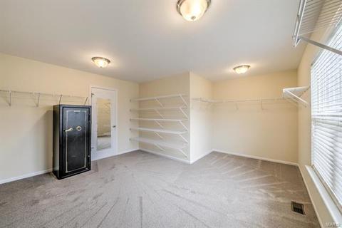 1041 Stone Spring Ct, Eureka, MO 63025 photo 12
