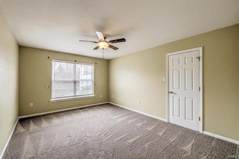 1041 Stone Spring Ct, Eureka, MO 63025 photo 15