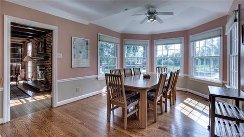 12 Upper Barnes Rd, Ladue, MO 63124 photo 10